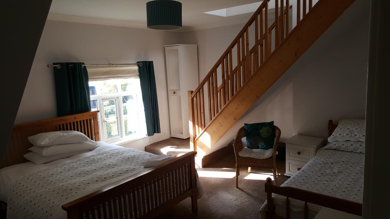 Church End Farm Bed And Breakfast Hale  Luaran gambar