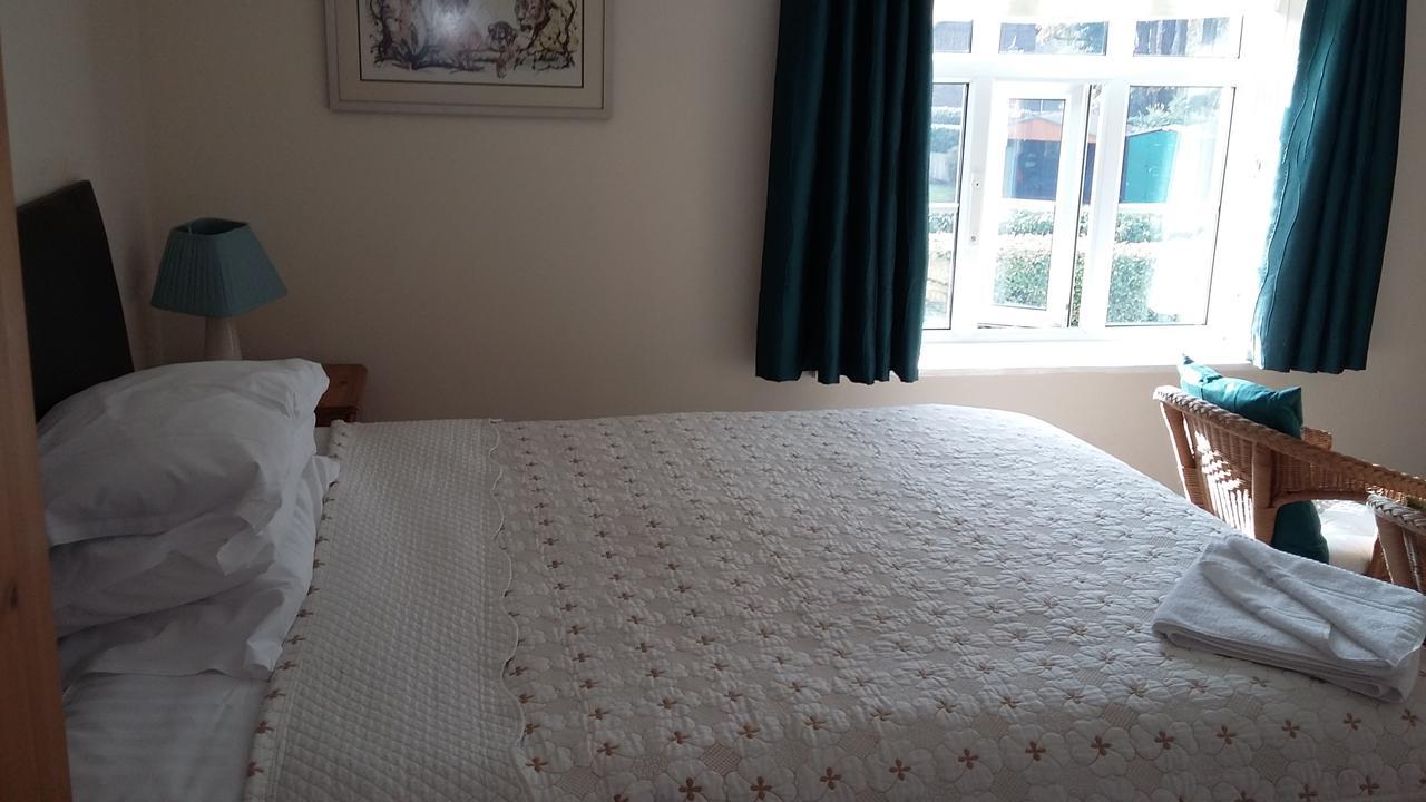 Church End Farm Bed And Breakfast Hale  Luaran gambar
